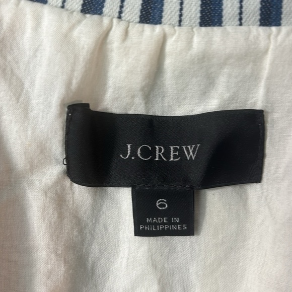 J Crew Classic Willa Blazer in white/blue stripe size 6. EUC. - Picture 3 of 8